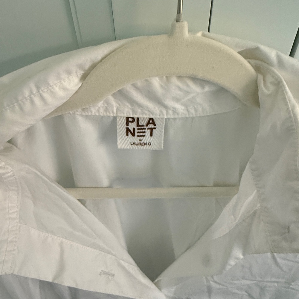 Planet by Lauren G blouse cotton poplin White Shirt funky with pockets $265